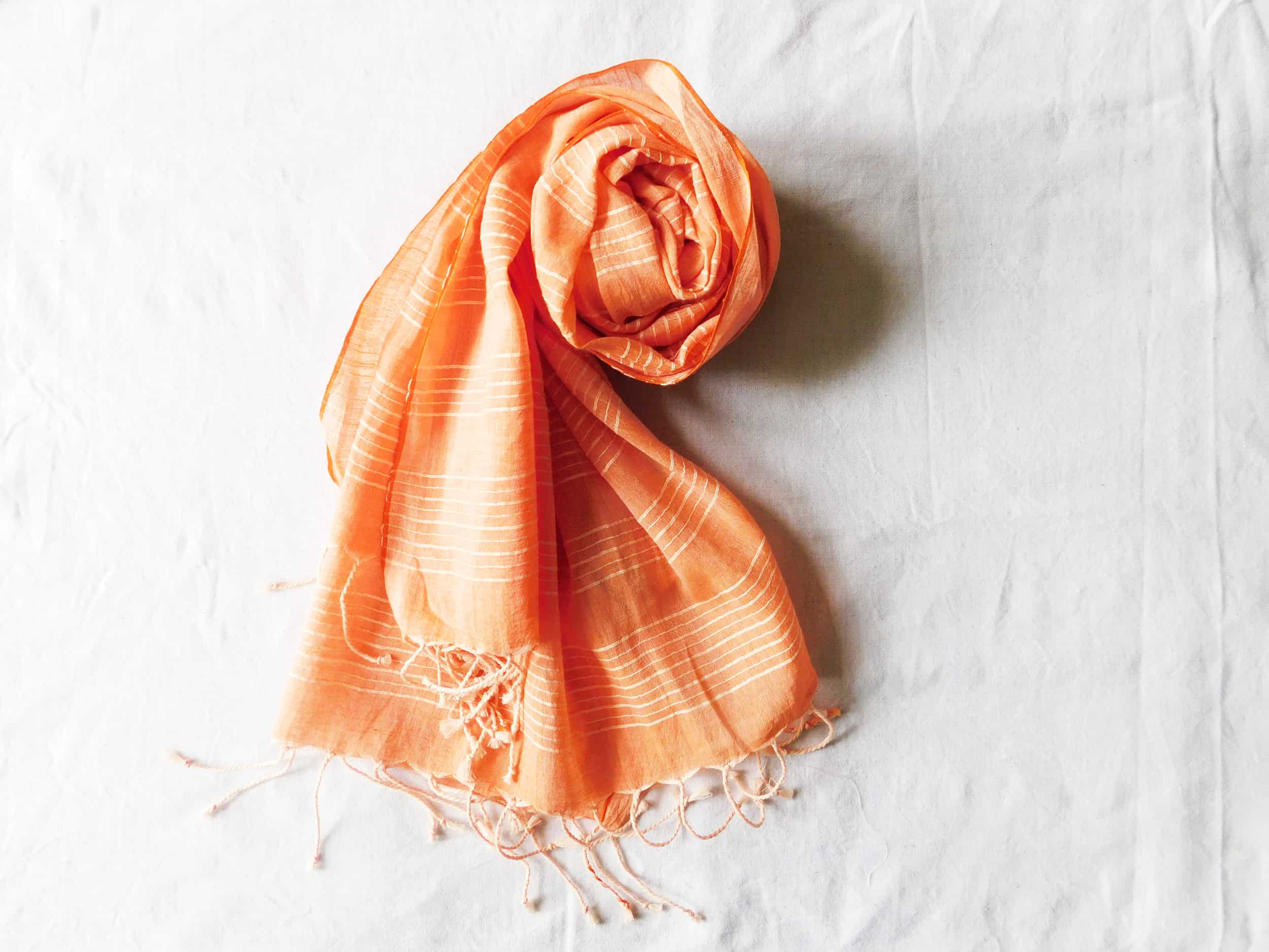 Hazaar-buti handloom woven stole