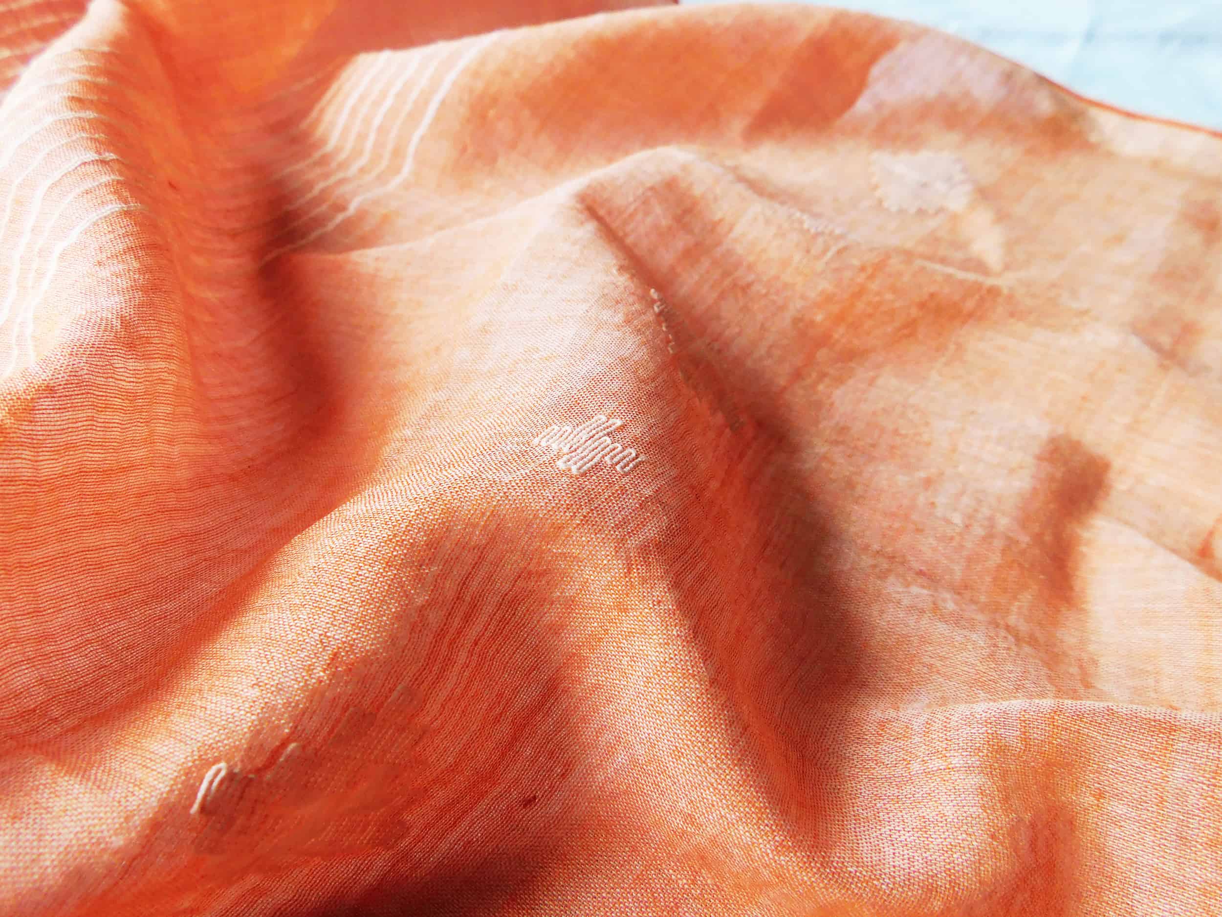 Hazaar-buti handloom woven stole - Image 2