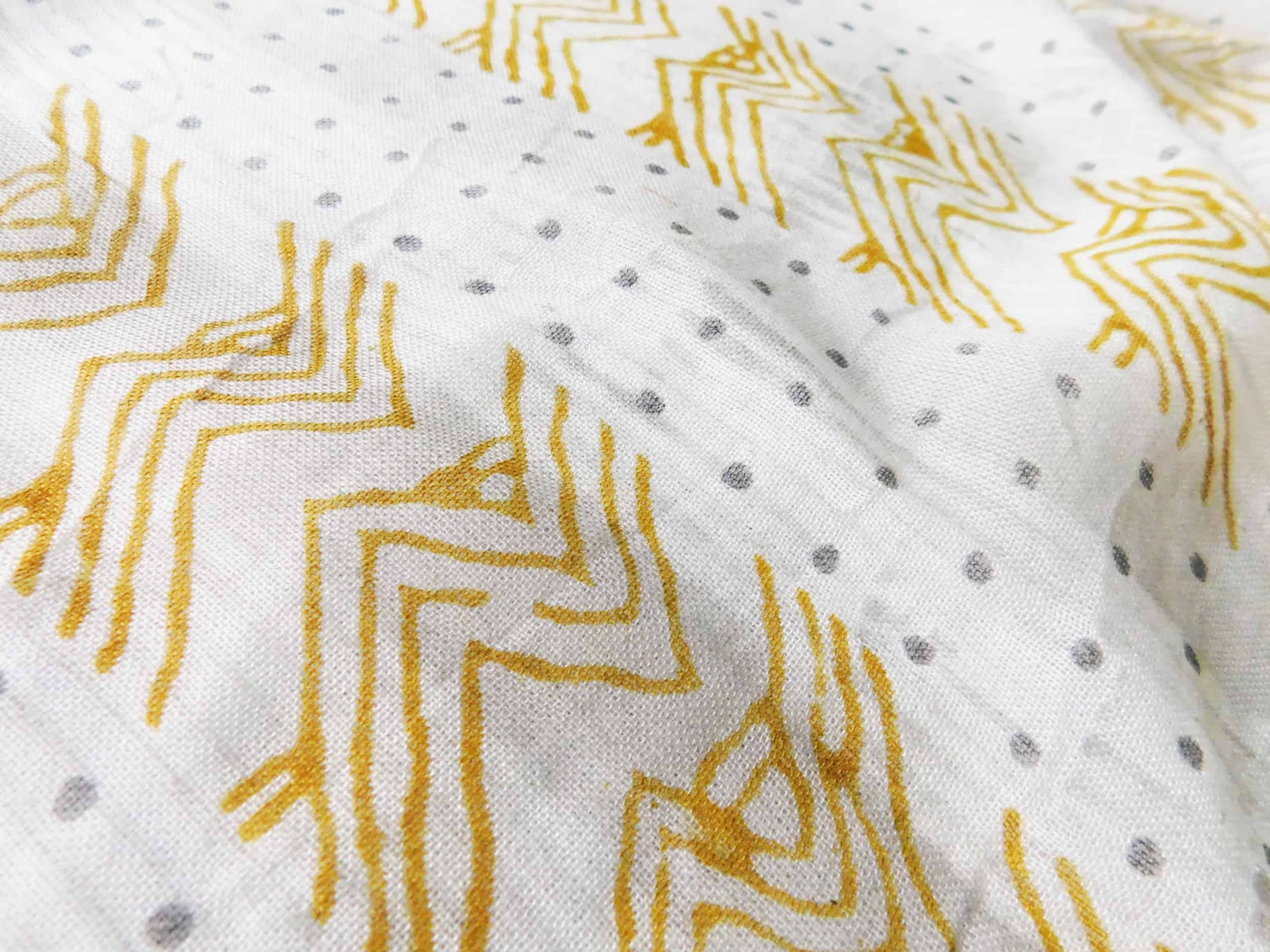 Dot-dash stole - Image 2