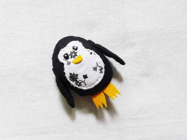Penguin brooch by Sasha
