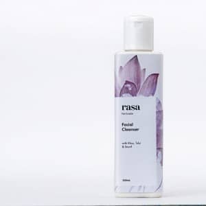 Facial cleanser with khus, tulsi and saunf