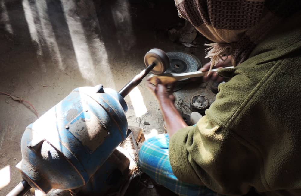 woodworking1 Polishing a wooden spoon for Sasha